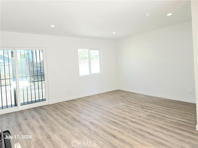 Foto del edificio - 8734 Ramsgate Ave