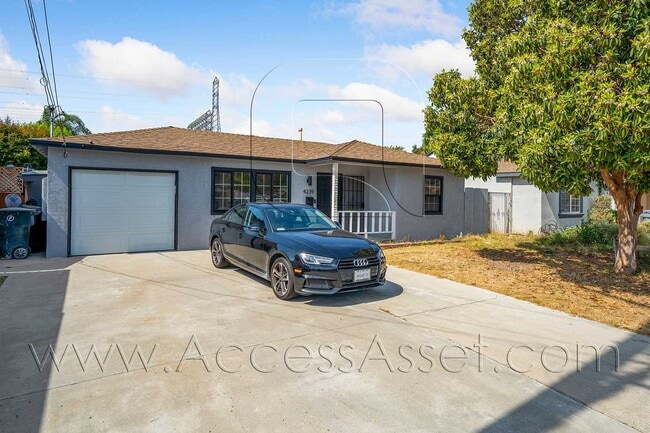 Building Photo - Spacious 3-Bedroom Torrance Home with Private Yard & Modern Interior