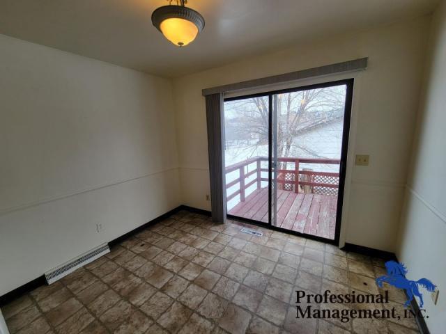 Foto del edificio - 4 bedroom in Billings MT 59101
