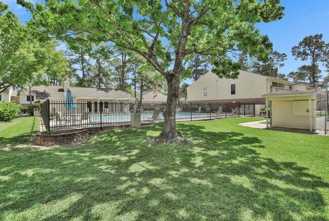 Building Photo - 14515 Wunderlich Dr