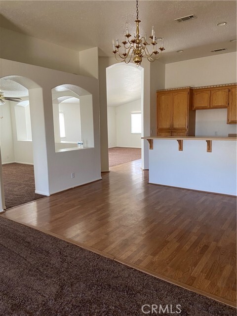 Building Photo - 12661 White Fir Way