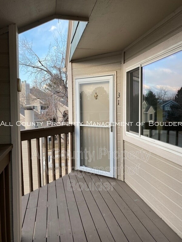 Building Photo - 5540 Stonewall Pl