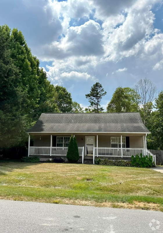 Building Photo - 16 Oak Meadow Ln