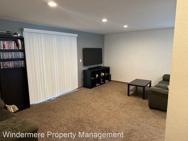 Foto del edificio - 3 br, 2 bath House - 418 Wilson Lane
