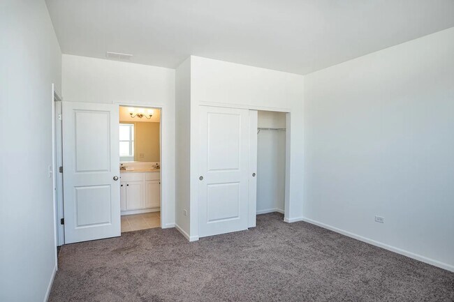 Foto del edificio - 4283 Chelsea Manor Cir