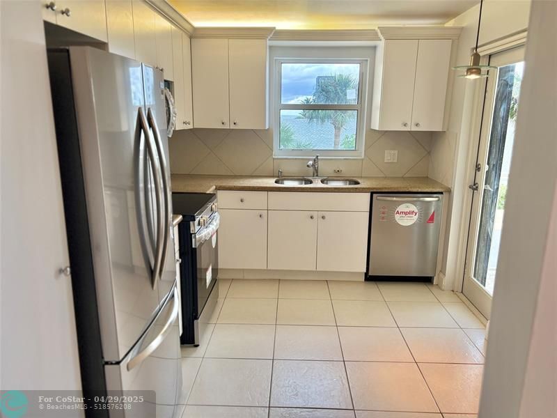 Foto principal - 1200 Hibiscus Ave