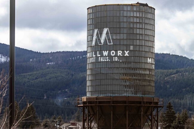 Building Photo - Millworx