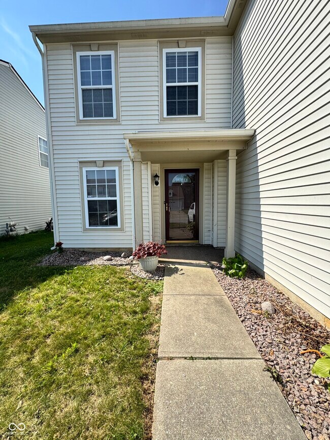 Building Photo - 10797 Miller Dr