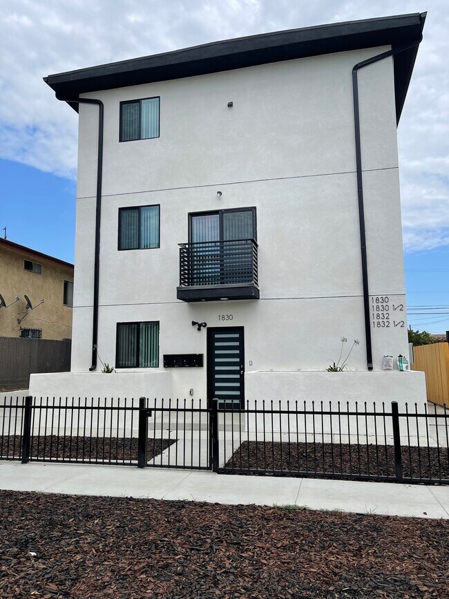 Building Photo - 1830 Hauser Blvd