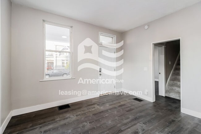 Building Photo - 939 Patterson St