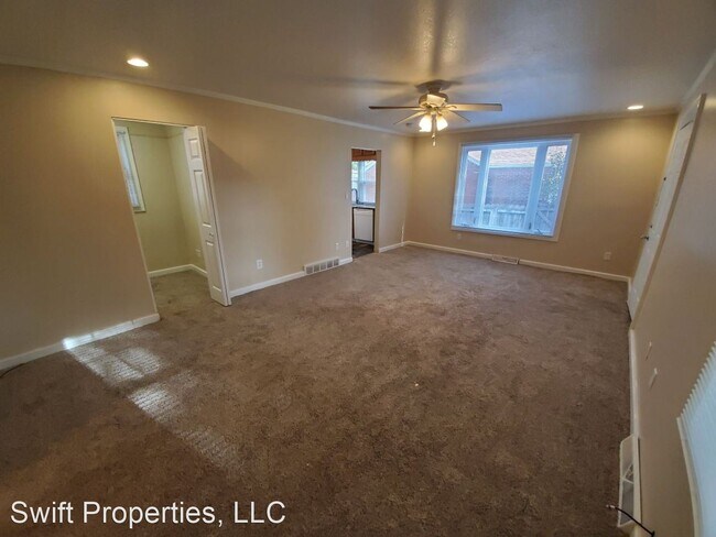 Building Photo - 2 br, 1 bath House - 3817 Lower Beaver Road