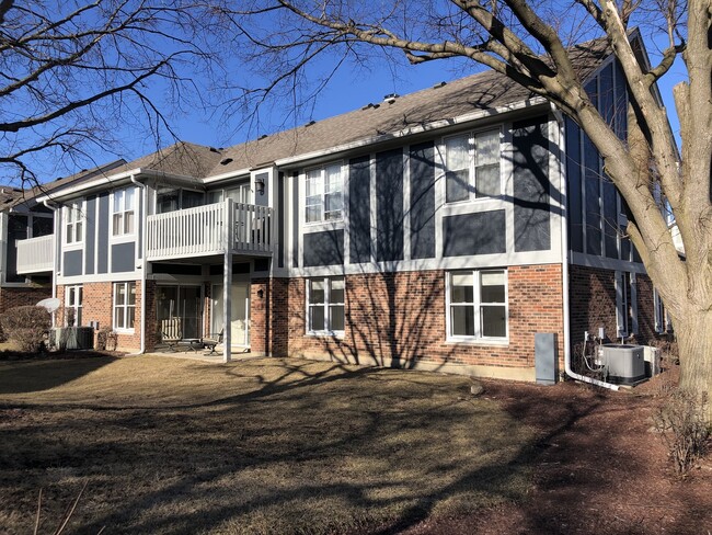 Foto del edificio - 253 Southwick Ct