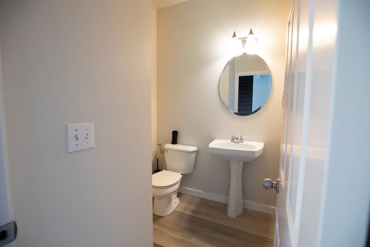 Photo - 20423 124th Ave NE (Bothell, WA)