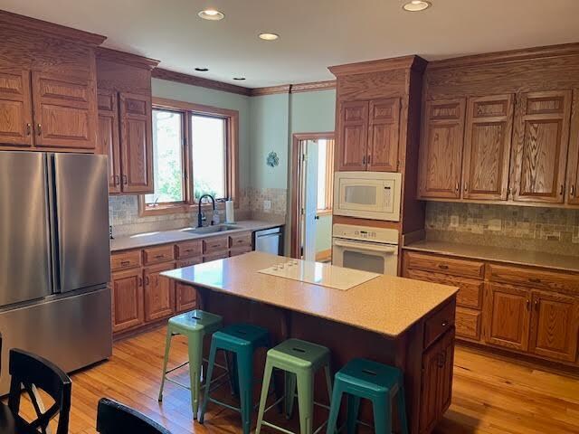 Foto del edificio - 50 Hemlock Ct