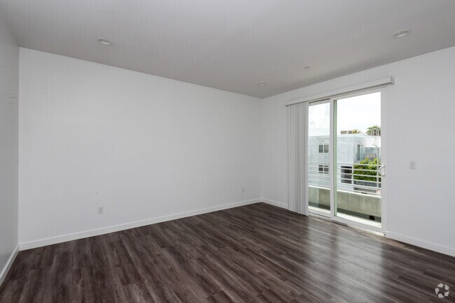 2 habitaciones, 2 habitaciones BA, 2 habitaciones HBA, dormitorio principal - Barton Apartments...Luxury Tri-Level Apart...