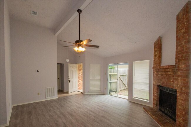 Building Photo - 12223 Westwold Dr
