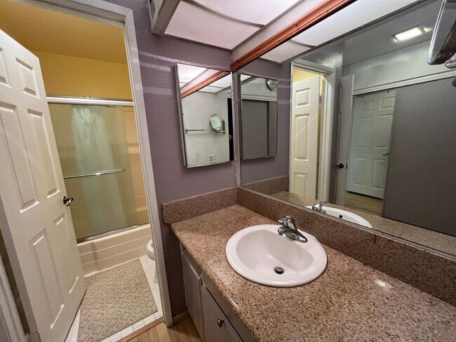 Foto del edificio - Park Villa South Studio with Murphy Bed