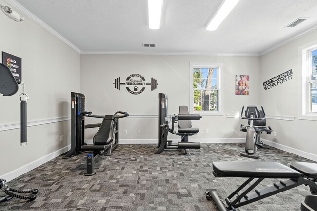 Building Photo - 686 Riverwalk Dr
