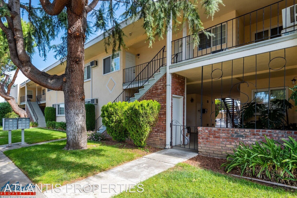 Foto principal - 935 Pomeroy Ave