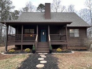 Building Photo - 6374 Dawsonville Hwy