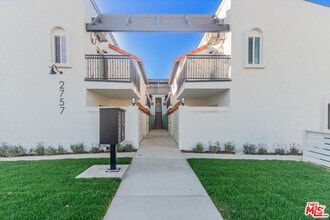 Building Photo - 2757 Andreo Ave