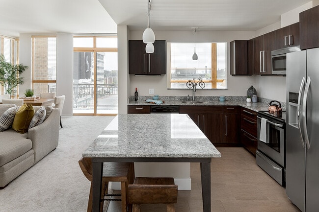 Foto del diseño de interior - LightHorse 4041