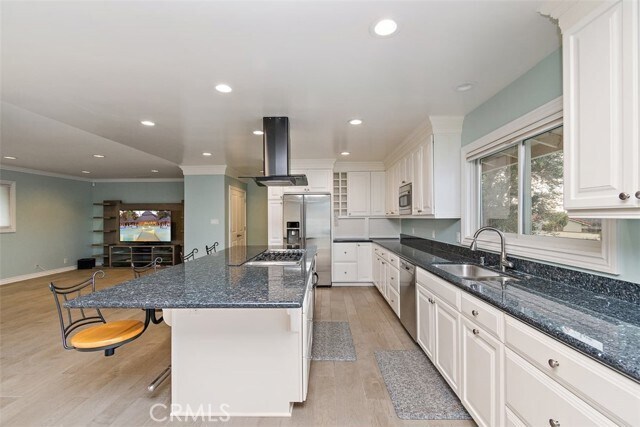 Foto del edificio - 2700 Vía Pacheco