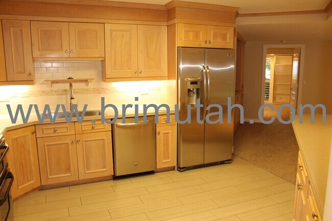 Foto del edificio - 900 Donner Way