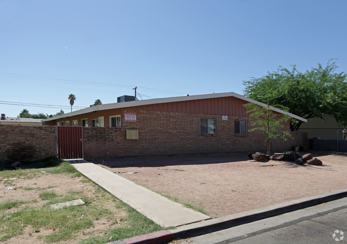 Building Photo - 507 S Hall
