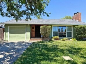 Building Photo - 1251 Middlefield Ave Building Photo - 1251 Middlefield Ave