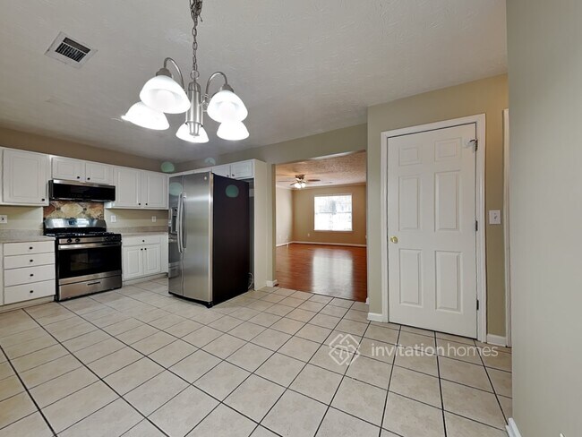 Foto del edificio - 832 Sugar Oak Ln