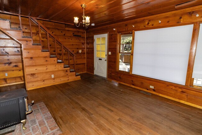 Foto del edificio - Cozy 3 Bedroom Home in Big Bear Lake