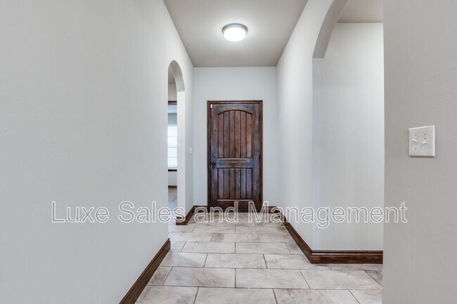 Foto del edificio - 14004 Northwood Village Dr