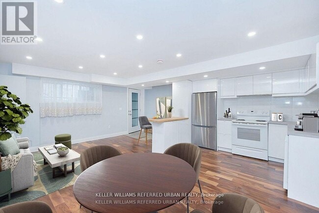 Building Photo - 253 Cedarvale Ave