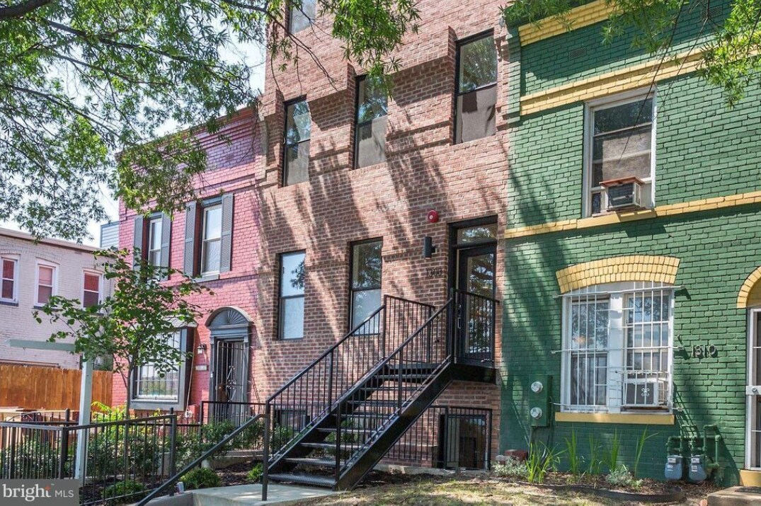 Primary Photo - 1308 L St SE