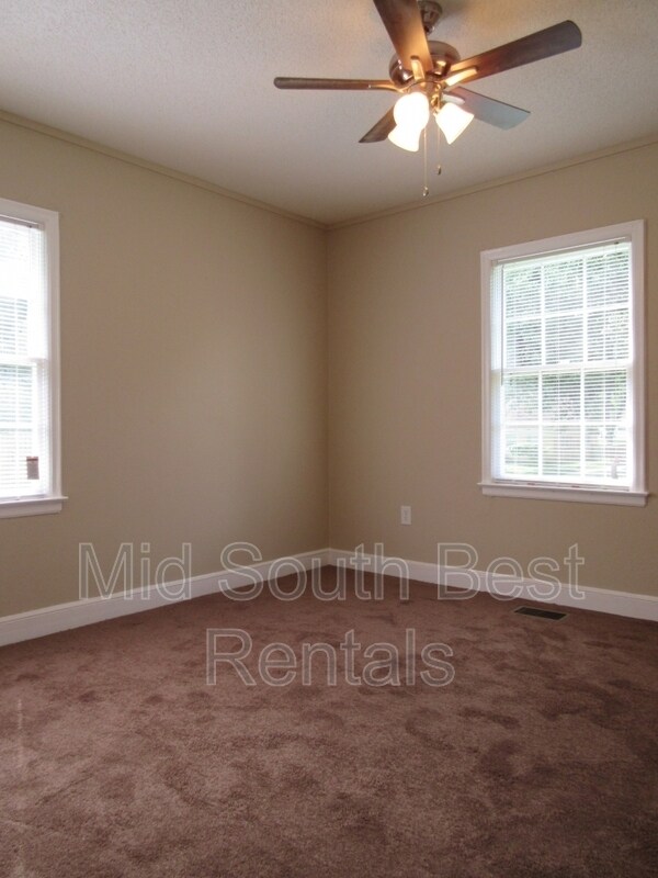 Foto del edificio - 1565 Lookout Rd