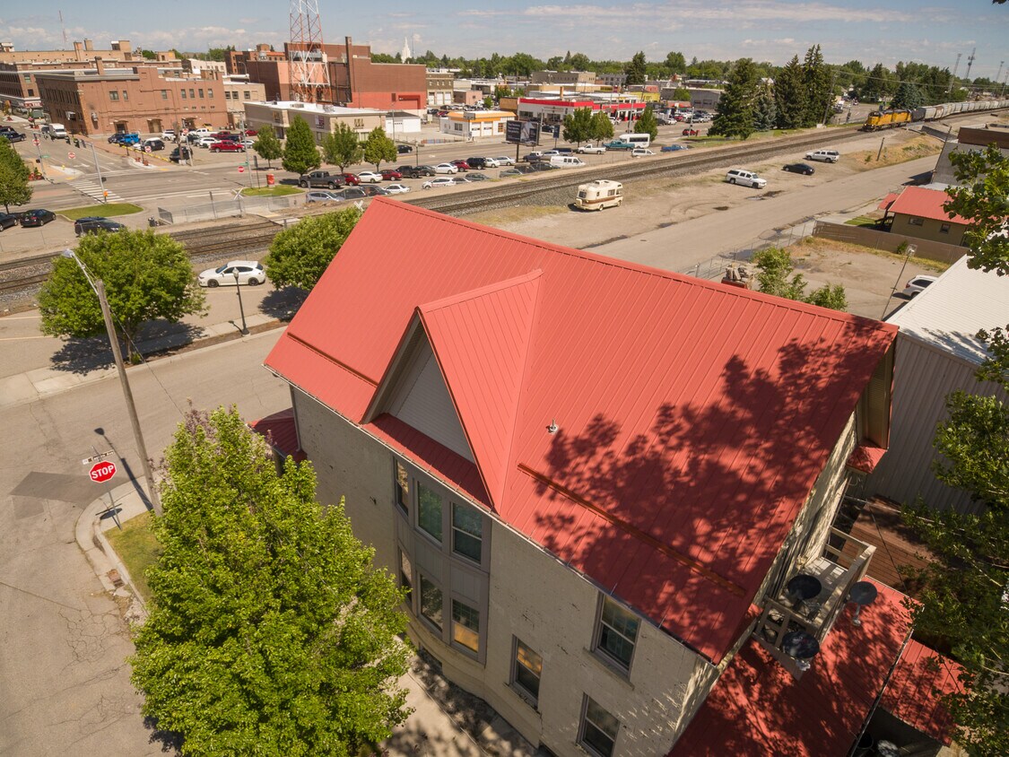 Primary Photo - 400 N Eastern Ave