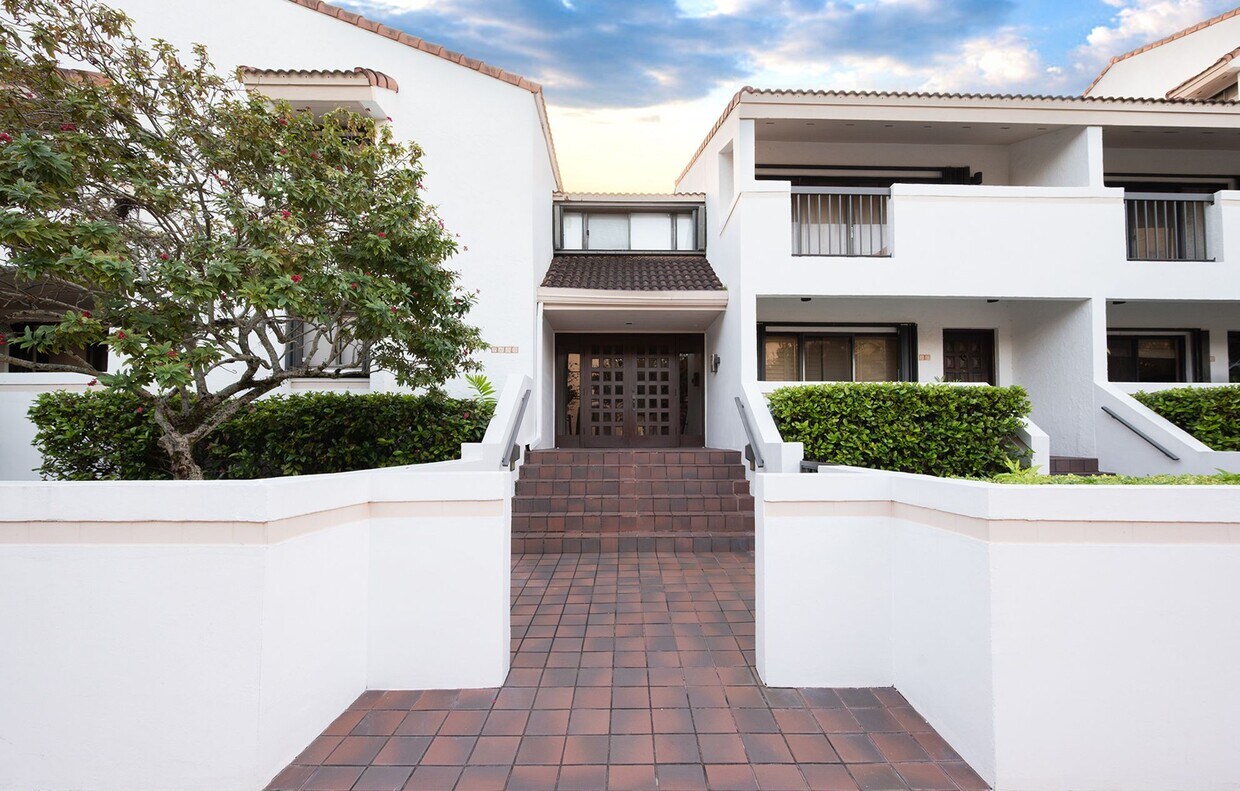 Foto principal - 2600 Cardena St