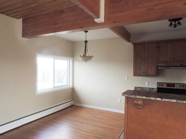 Photo du bâtiment - Cedar Tower