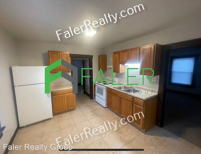Building Photo - 3 br, 1 bath House - 1240 Patterson Road