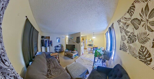 Foto del edificio - 3D Tour Available - Washer & Dryer Included + Pet-Friendly + Off-Street Parking! Available March ...