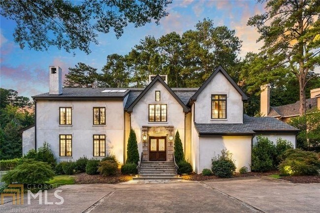 Building Photo - 801 W Conway Dr NW