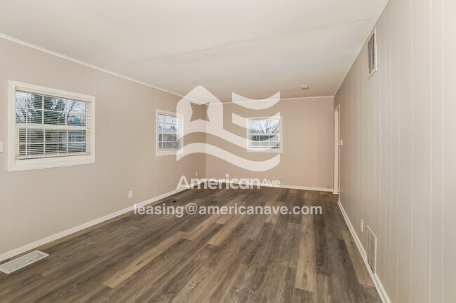 Foto del edificio - 2522 E 39th St