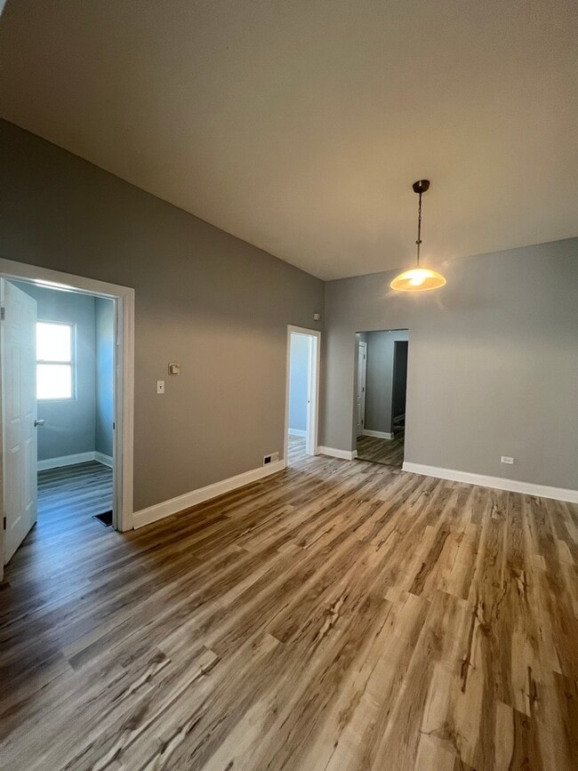 Foto del edificio - 7349 S Evans Ave