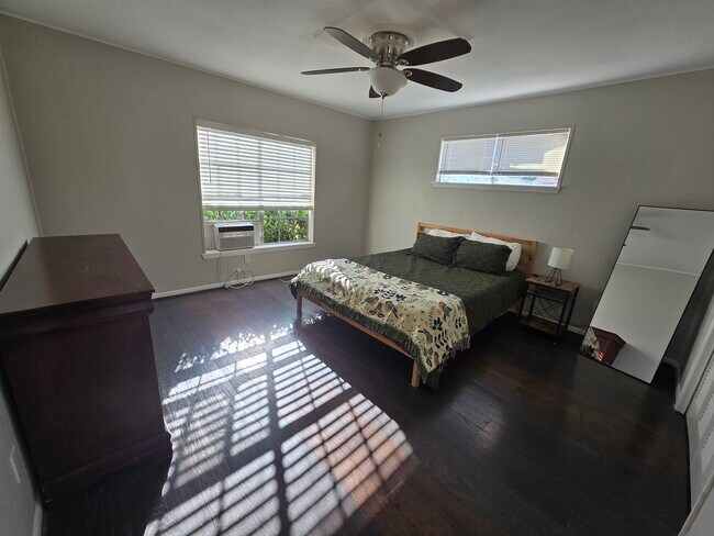 Building Photo - 10608 Georgian Dr