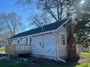 Building Photo - 13524 Knight St
