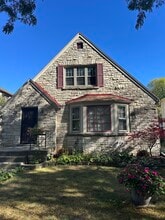 Building Photo - 3210 N 48th St