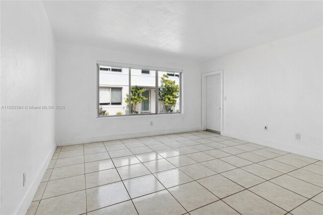 Building Photo - 732 82nd St