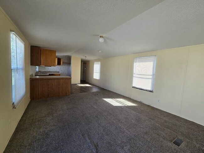 Foto del edificio - 2412 Cattail Cir