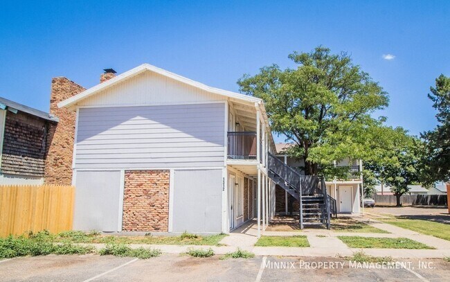 Building Photo - 1312 65th Dr.